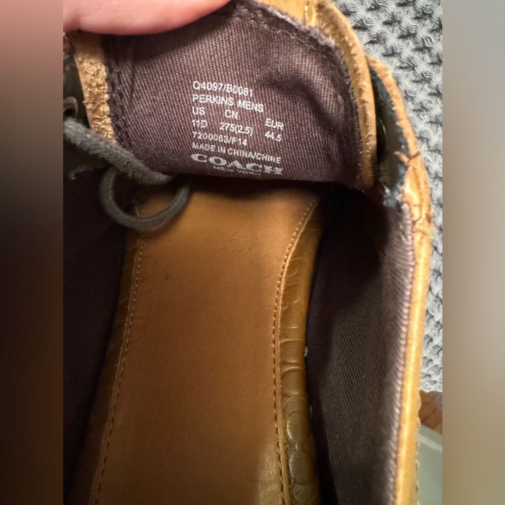 Coach Men's Tan Leather Sneakers - Picture 7 of 16